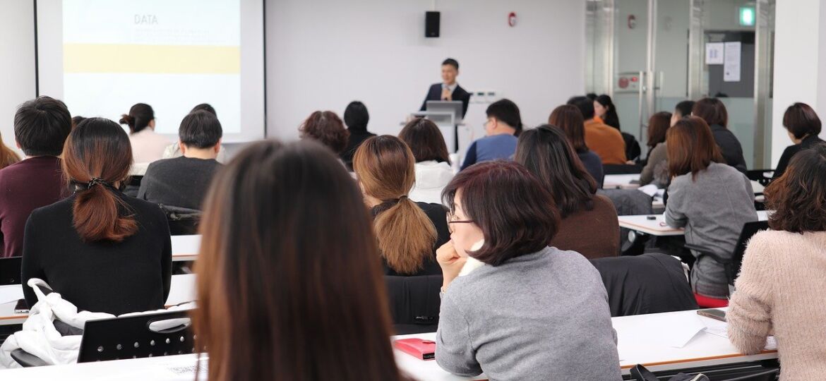 lecture, instructor, classroom